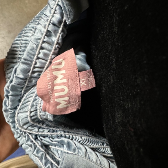 Show me your mumu satin dress - Picture 4 of 5